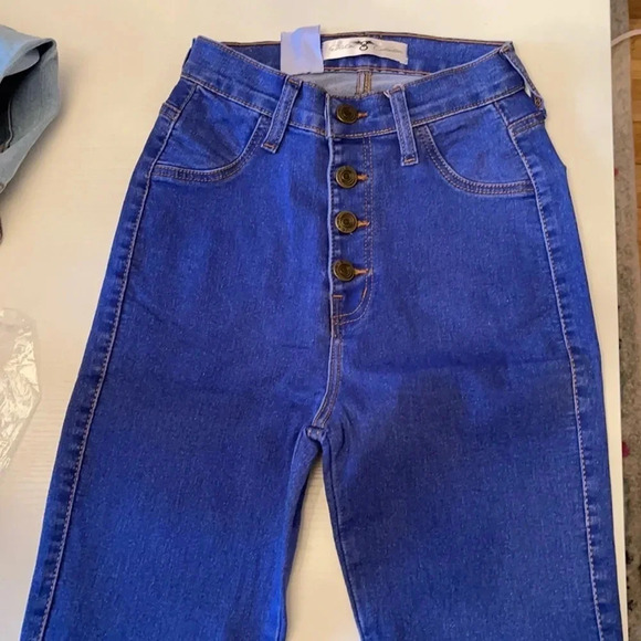 High waisted super stretchy button up jeans BBL - Picture 2 of 4